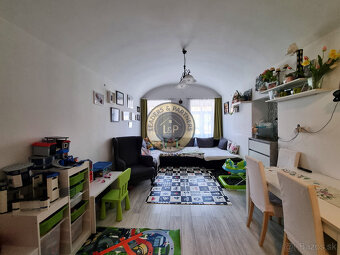 PREDAJ 4izbový byt Mosonmagyaróvár - 8