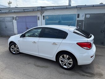 Chevrolet Cruze 2.0 VCDi LTZ - 8