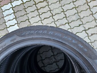 Na predaj zimné pneu PIRELLI SOTTOZERO 225/45 r18 95V - 8