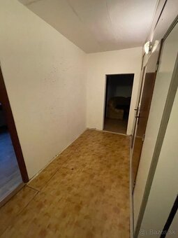 Podnajom 3-izbovy s balkónom a pivnicou - 8