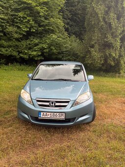 Honda FRV -6 miestna - 8