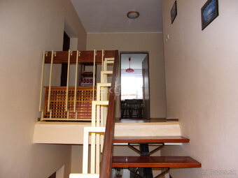 Exkluzívny predaj zariadený 6 izbový rodinný dom, pozemok 12 - 8