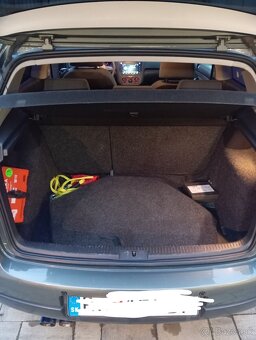VW Golf V 1.4 16V 55 kW - 8