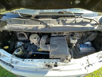 Renault Master 2,8 Diesel - 8