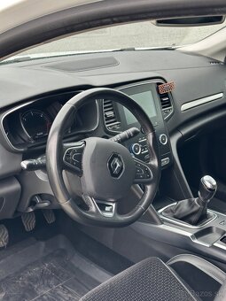 Renault Megane 4 1.5dCi - 8