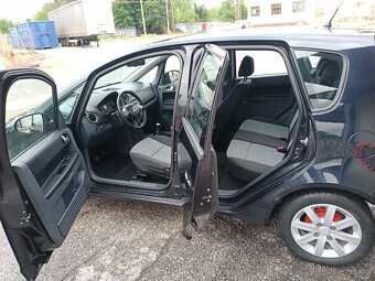 Mitsubishi Colt 1,3 - 8