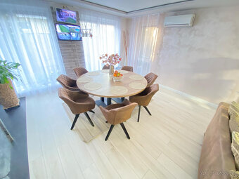 307 900,- € NOVÁ CENA  Na predaj krásny, štýlovo zariaden - 8