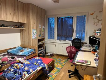 3-IZBOVÝ BYT S LOGGIOU V CENTRE RIMAVSKEJ SOBOTY - 8