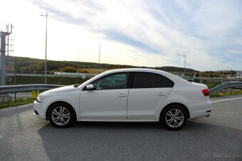 Volkswagen Jetta 1.2 TSI Trendline, Zdokladovateľný servis - 8
