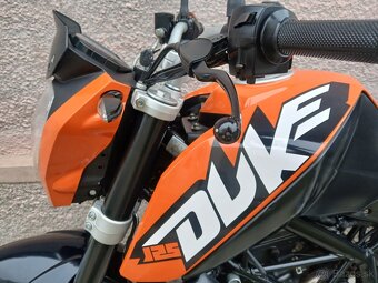 KTM Duke 125 - 8