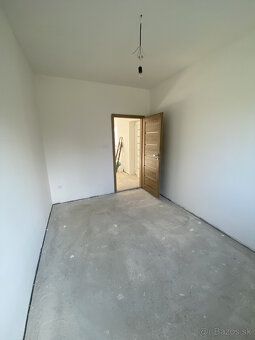 PREDAJ Dvojgeneračný rodinný dom Encs, Maďarsko - 8