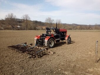 Traktor V3S 4x4 - 8