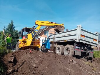 Komatsu wb97s2 - 8
