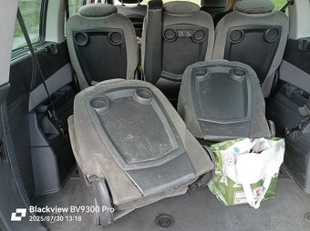 Peugeot 807 2.0 Hdi 7 miestne - 8
