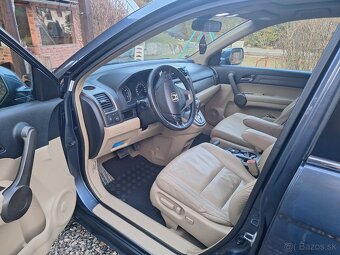 Honda crv 3 benzín top executive - 8