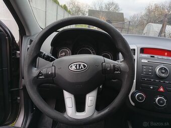 Kia Ceed 1.6 benzin 2011 - 8