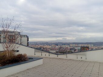 PRENÁJOM: 1-iz. byt, Moldavská - novostavba - centrum - 8