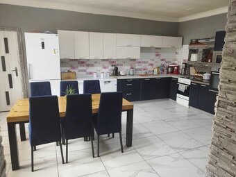 Rodinný dom v pokojnej lokalite v Slavošovciach. - 8