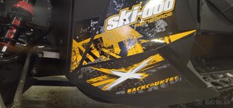 Snežný skúter - 8