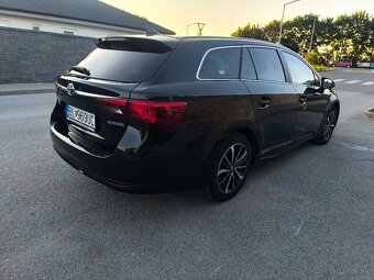 Toyota Avensis 95000km 1.8b automat - 8