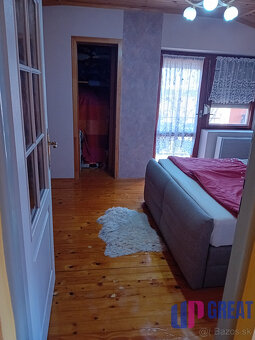 KROMPACHY- rodinný dom (10izieb)+ 3 garáže na PREDAJ - 8