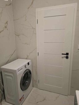 Na prenájom 2 izb.byt Central point Humenné 67m2 - 8