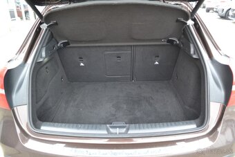 Mercedes-Benz GLA 200d A/T - 8