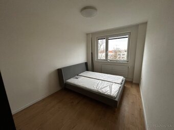 Luxusný 2 izbový byt na prenájom v Komárne - 8