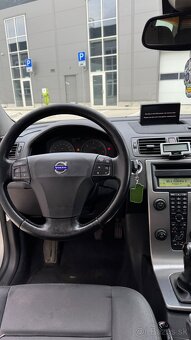VOLVO v50 2.0D - 8