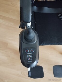 Predám elektrický invalidný vozík AT52304 - 8