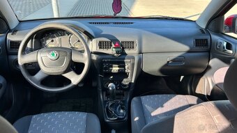 Škoda Octavia Tour 1.6 75kw - 8