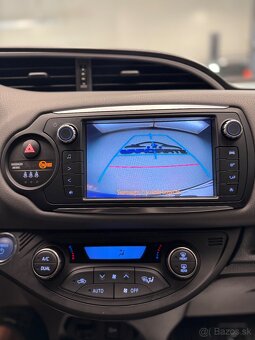 Toyota Yaris 1.5 HSD Hybrid Selection E-CVT - 8