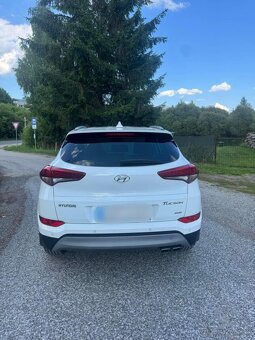 Hyundai Tucson 2.0crdi 100kw 4x4 Prvý Majiteľ - 8