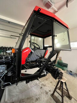 ponúkam blatnik zetor original ND - 8