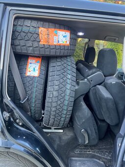 Mitsubishi Pajero 4 - 8