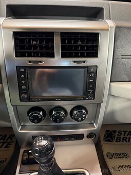 JEEP CHEROKEE 2.8 CRD LIMITED KK - 8