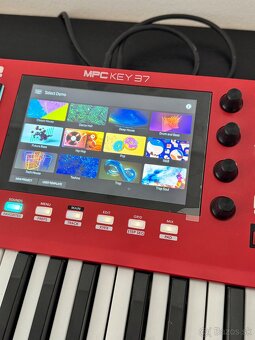 AKAI MPC Key 37 - 8