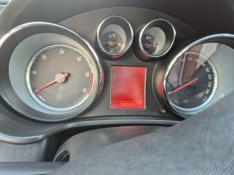 Opel Insignia 2.0 Cdti 96kw - 8