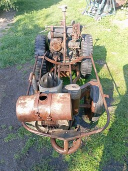 Predám postrekovač Autofenomen 1946 - 8