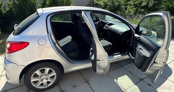 Peugeot 206+ - 8