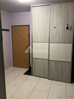 PREDAJ:3i byt s lódžiou;zariadený;Starohorská-BB; 177.900 € - 8