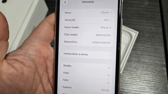Apple iPhone 11 biely 128GB - puknutý - 8