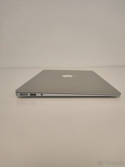 MacBook Air 2017 | i5 • 8GB • 256GB - 8
