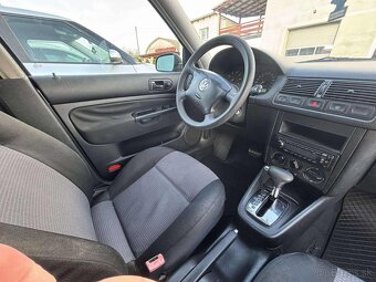 Volkswagen Golf IV - 8