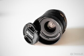 Nikon D7000, Nikkor 35mm 1.8G a 17-55 f/2,8, Samyang 8mm FE - 8