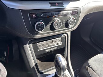 Volkswagen Sharan 2.0Tdi DSG 7Miestne - 8
