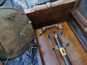 Predám starožitné  2- závažové nástenné hodiny - 8