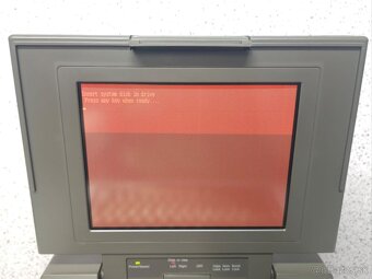 RETRO LAPTOP 》 TOSHIBA T3100 》HISTORICKÝ NOTEBOOK - 8