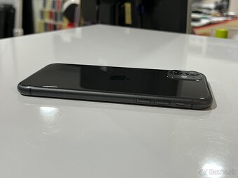 iPhone 11 128GB Black TOP stav - 8
