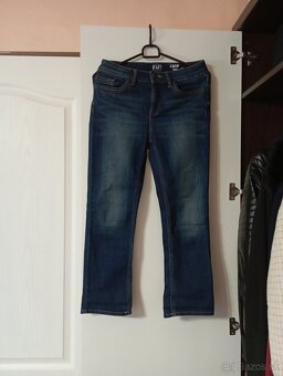 Trojštvrťové rifle F&F - 8